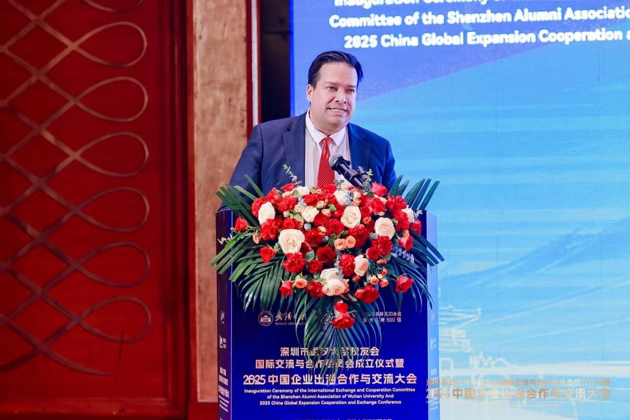 国际地缘政治专家Thomas W. Pauken II发表主题演讲